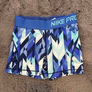 Girls Nike Pros